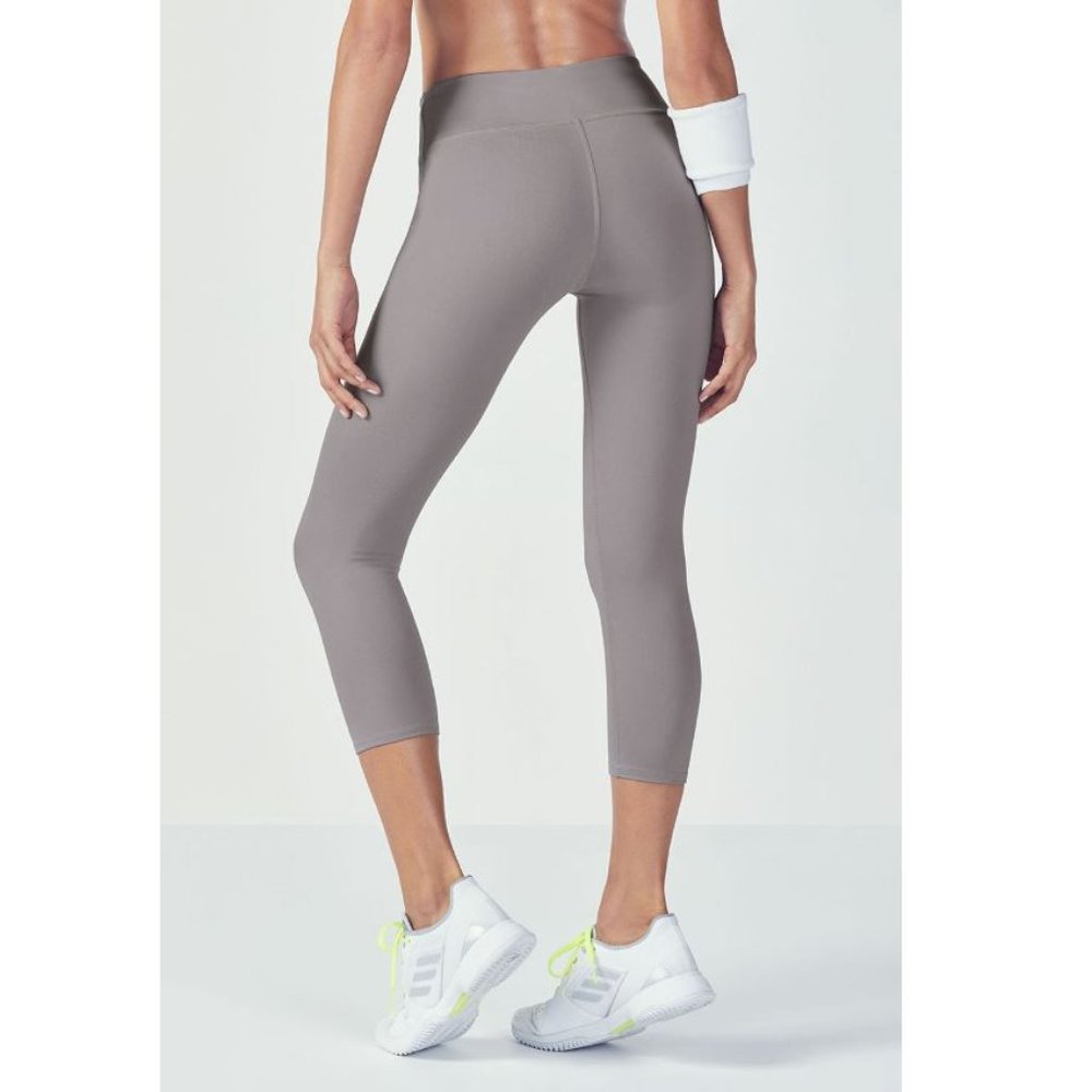 Fabletics Gray Midrise Powerhold Capri
